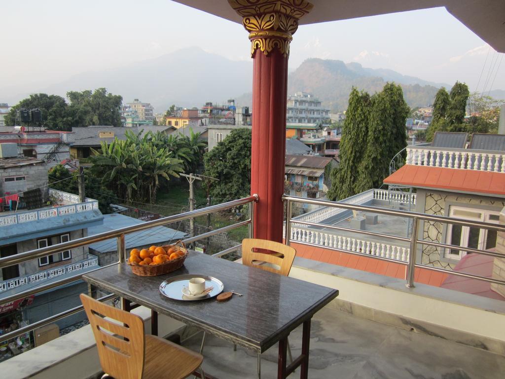 Hotel Milarepa Pvt Ltd Pokhara Exteriör bild