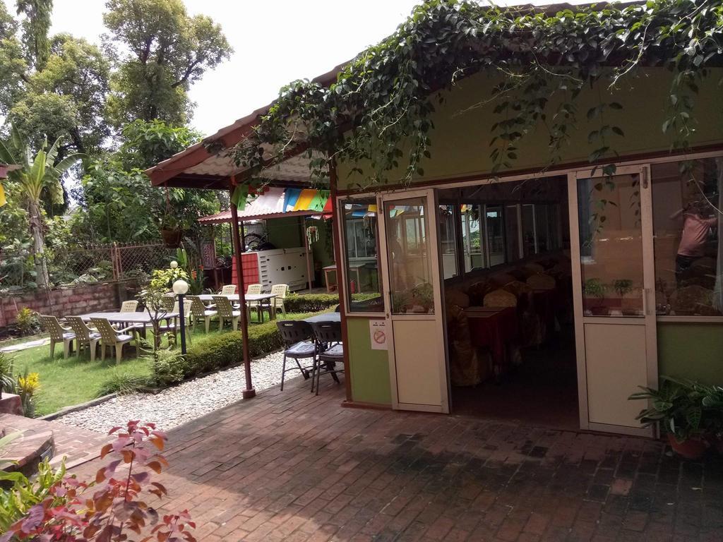Hotel Milarepa Pvt Ltd Pokhara Exteriör bild